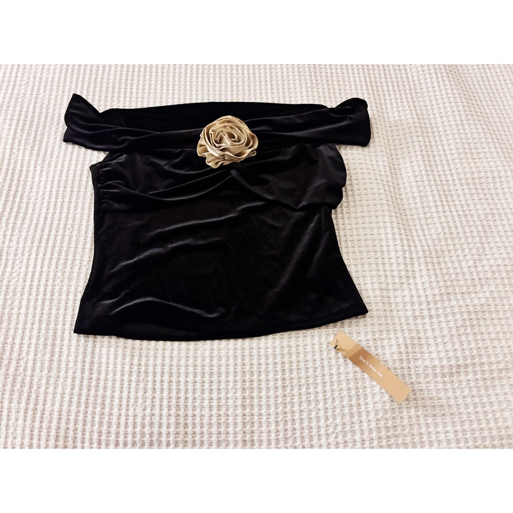 NWT Reformation Emerald Velvet Top - Picture 2 of 3